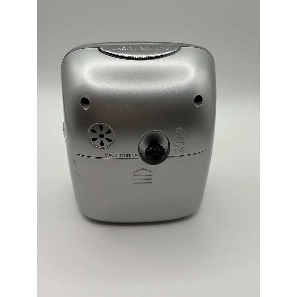 Rhythm Silver Quartz Alarm Clock Snooze Night Light Square Analog Desktop Travel